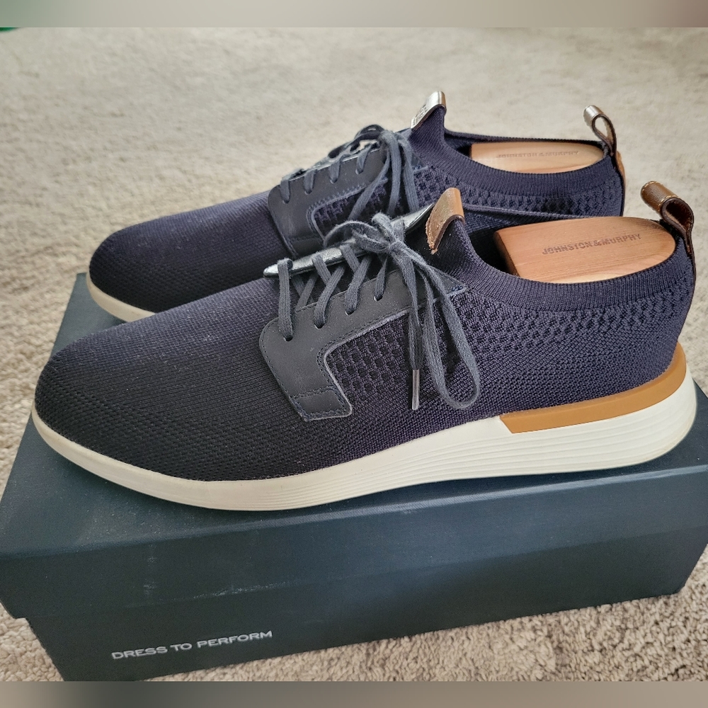 Wolf & Shepherd Swiftknit Derby Sz 10